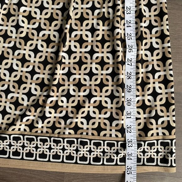 New York & Company Neutral Geometric Mini Dress with Key-Hole Neckline Detail - Picture 8 of 11